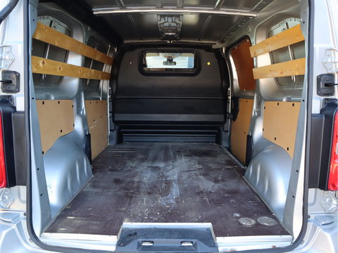 Peugeot Expert 2.0 BlueHDI 123pk Euro 6 - Trekhaak - Airco - Rijklaar