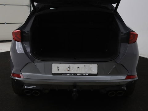 CUPRA Formentor 2.0 TSI VZ | 310pk | Panoramadak | Leder | Trekhaak | Stoel & stuurverwarming | Carplay | Adaptive cruise | Camera | Keyless | Full LED | Sportstoelen