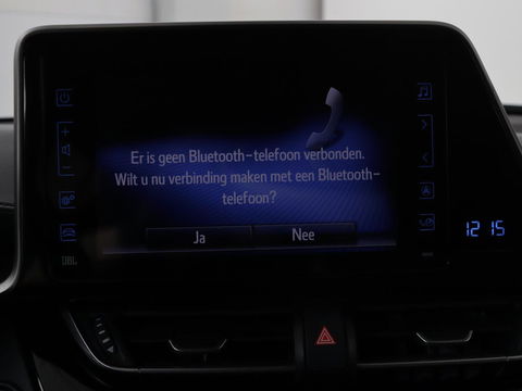 Toyota C-HR 1.8 Hybrid Style | Stoelverwarming | Navigatie | Adaptive cruise | Camera | Trekhaak | JBL audio | Dodehoek detectie | Keyless