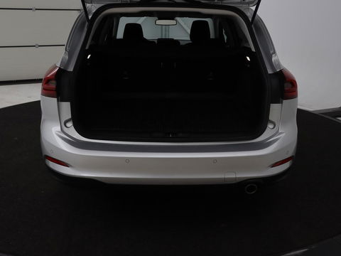 Ford Focus 1.0 EcoBoost Hybrid Titanium Style | Stoel & stuurverwarming | Camera | Full LED | Carplay | Climate control | Navigatie | Park Assist | Getint glas