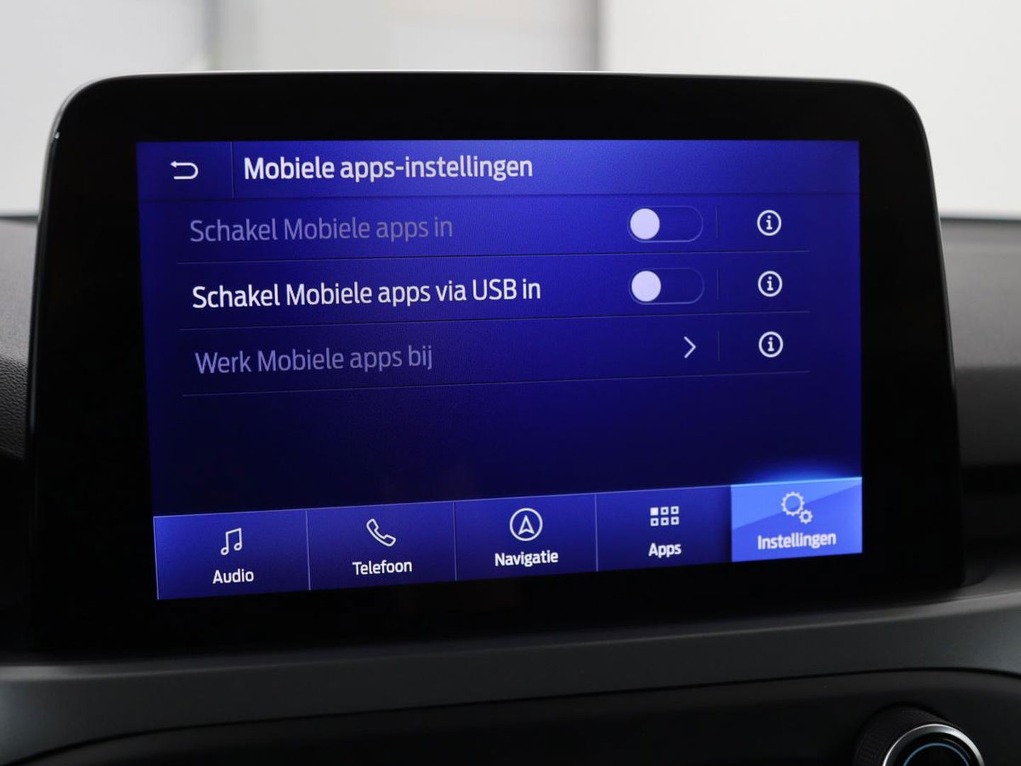 Ford Focus 1.0 EcoBoost Hybrid Titanium Style | Stoel & stuurverwarming | Camera | Full LED | Carplay | Climate control | Navigatie | Park Assist | Getint glas