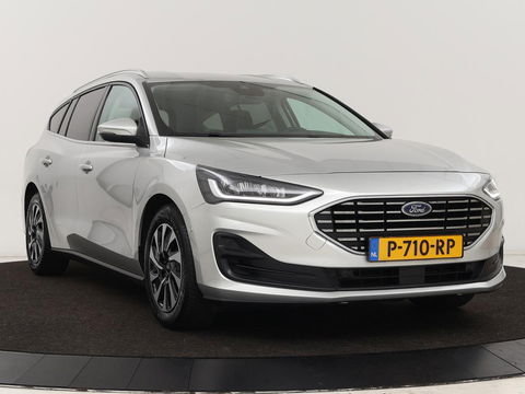 Ford Focus 1.0 EcoBoost Hybrid Titanium Style | Stoel & stuurverwarming | Camera | Full LED | Carplay | Climate control | Navigatie | Park Assist | Getint glas