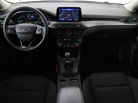 Ford Focus 1.0 EcoBoost Hybrid Titanium Style | Stoel & stuurverwarming | Camera | Full LED | Carplay | Climate control | Navigatie | Park Assist | Getint glas