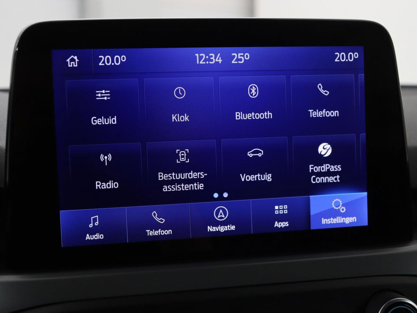 Ford Focus 1.0 EcoBoost Hybrid Titanium Style | Stoel & stuurverwarming | Camera | Full LED | Carplay | Climate control | Navigatie | Park Assist | Getint glas