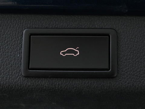 Škoda Superb 1.4 TSI iV Business Edition Plus | Panoramadak | Stoel & stuurverwarming | Adaptive cruise | Virtual Cockpit | Canton Sound | Memory | Carplay | Achterbankverwarming | Navigatie