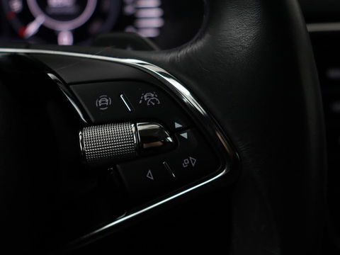 Škoda Superb 1.4 TSI iV Business Edition Plus | Panoramadak | Stoel & stuurverwarming | Adaptive cruise | Virtual Cockpit | Canton Sound | Memory | Carplay | Achterbankverwarming | Navigatie