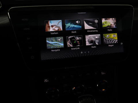 Škoda Superb 1.4 TSI iV Business Edition Plus | Panoramadak | Stoel & stuurverwarming | Adaptive cruise | Virtual Cockpit | Canton Sound | Memory | Carplay | Achterbankverwarming | Navigatie