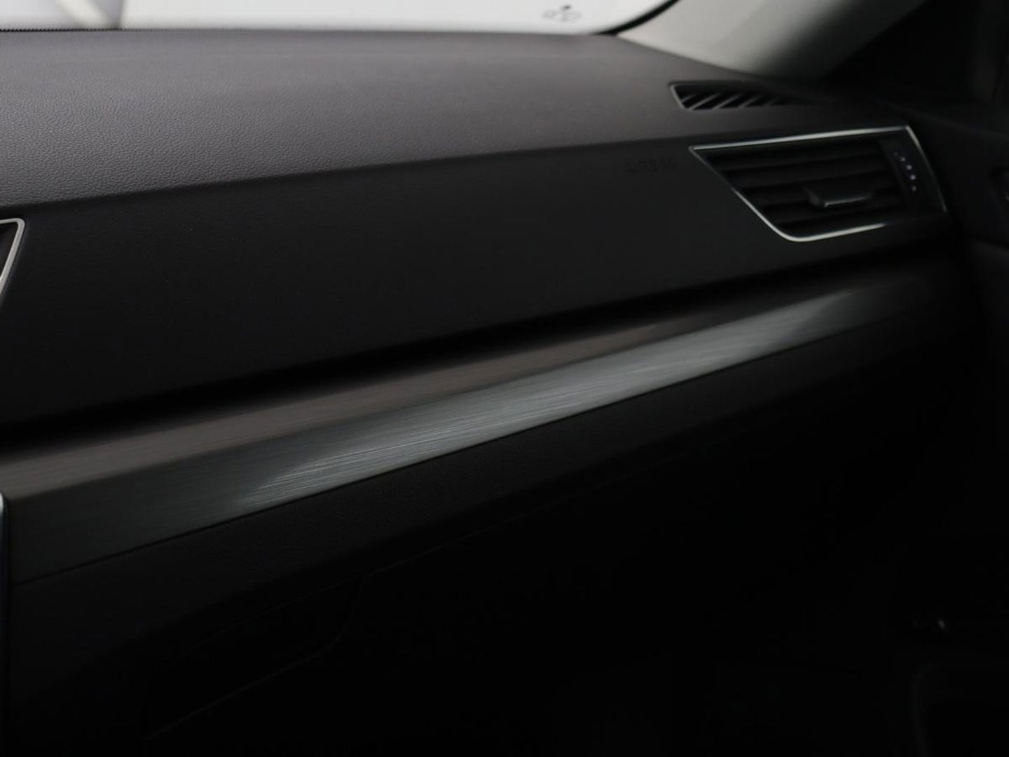 Škoda Superb 1.4 TSI iV Business Edition Plus | Panoramadak | Stoel & stuurverwarming | Adaptive cruise | Virtual Cockpit | Canton Sound | Memory | Carplay | Achterbankverwarming | Navigatie