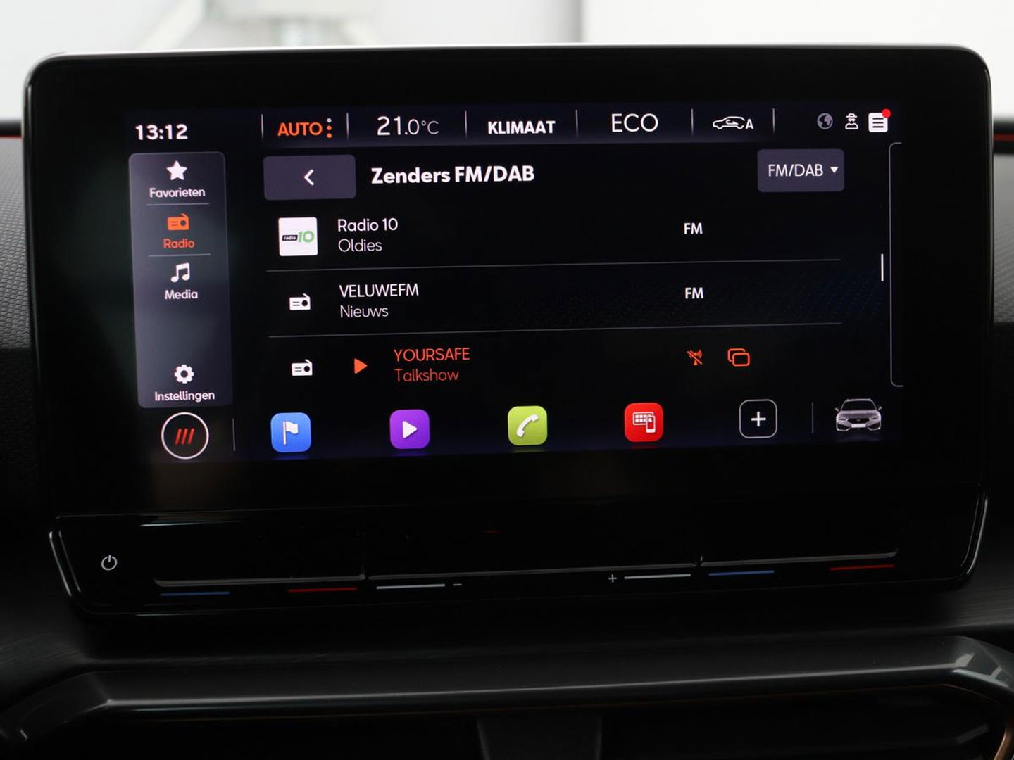 CUPRA Leon 1.4 e-Hybrid | Camera | Adaptive cruise | Stuurverwarming | Navigatie | Sfeerverlichting | Keyless | Full LED | PHEV
