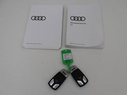Audi Q5 55 TFSI e quattro S Line | Panoramadak | Trekhaak | Leder | Stoelverwarming | Camera | Virtual Cockpit | Navigatie | Full LED | Audi Sound