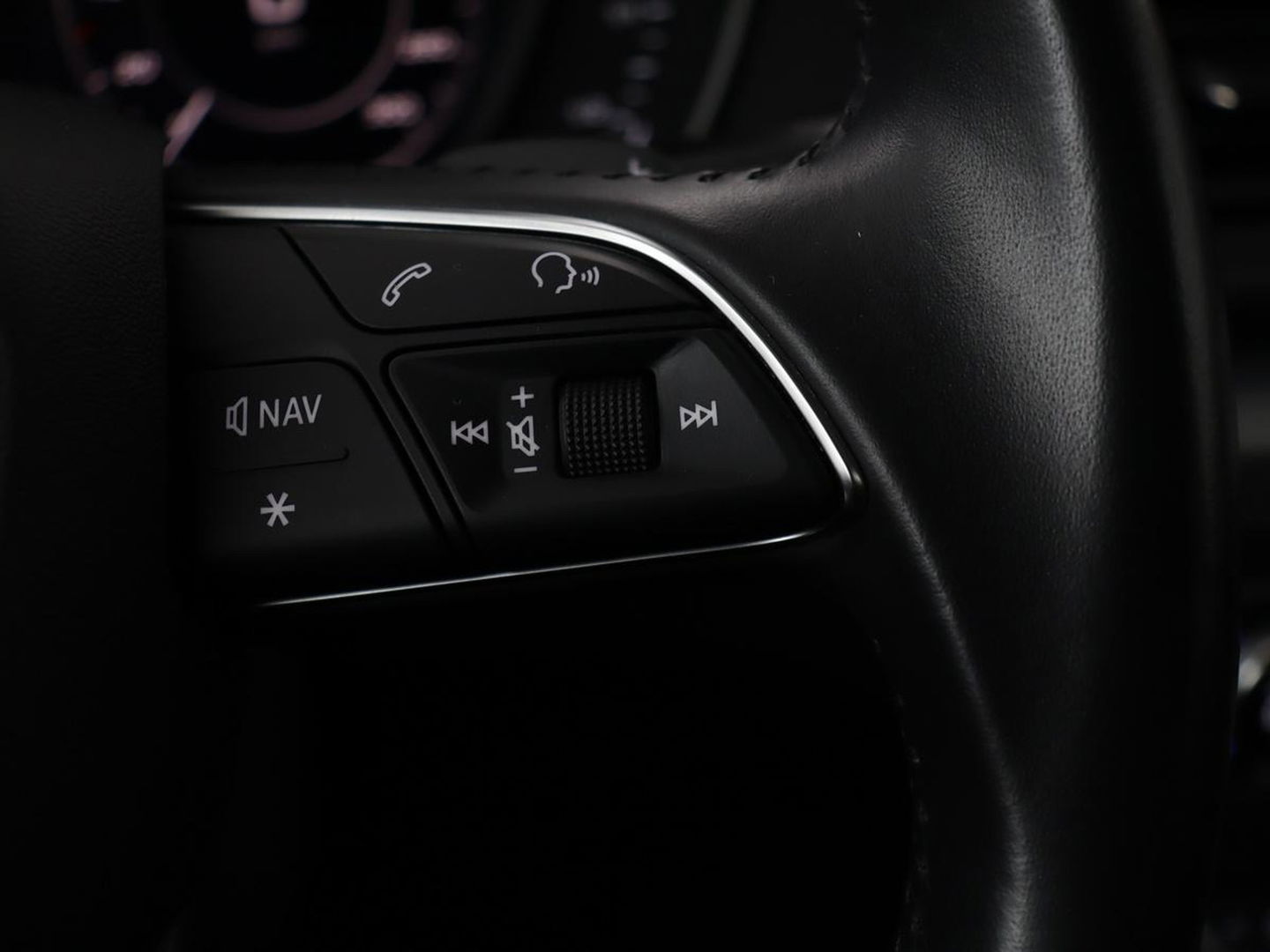 Audi Q5 55 TFSI e quattro S Line | Panoramadak | Trekhaak | Leder | Stoelverwarming | Camera | Virtual Cockpit | Navigatie | Full LED | Audi Sound