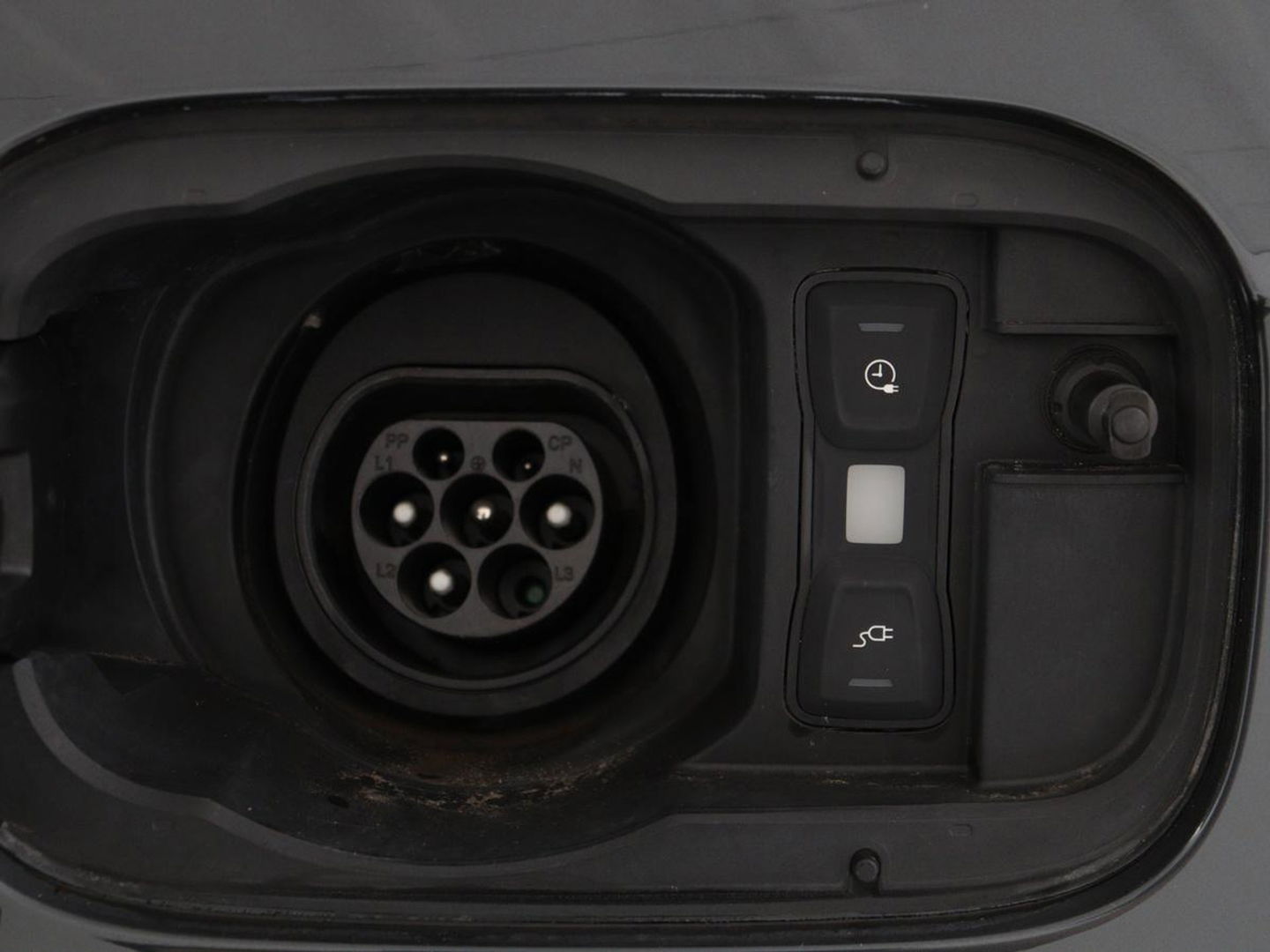 Audi Q5 55 TFSI e quattro S Line | Panoramadak | Trekhaak | Leder | Stoelverwarming | Camera | Virtual Cockpit | Navigatie | Full LED | Audi Sound