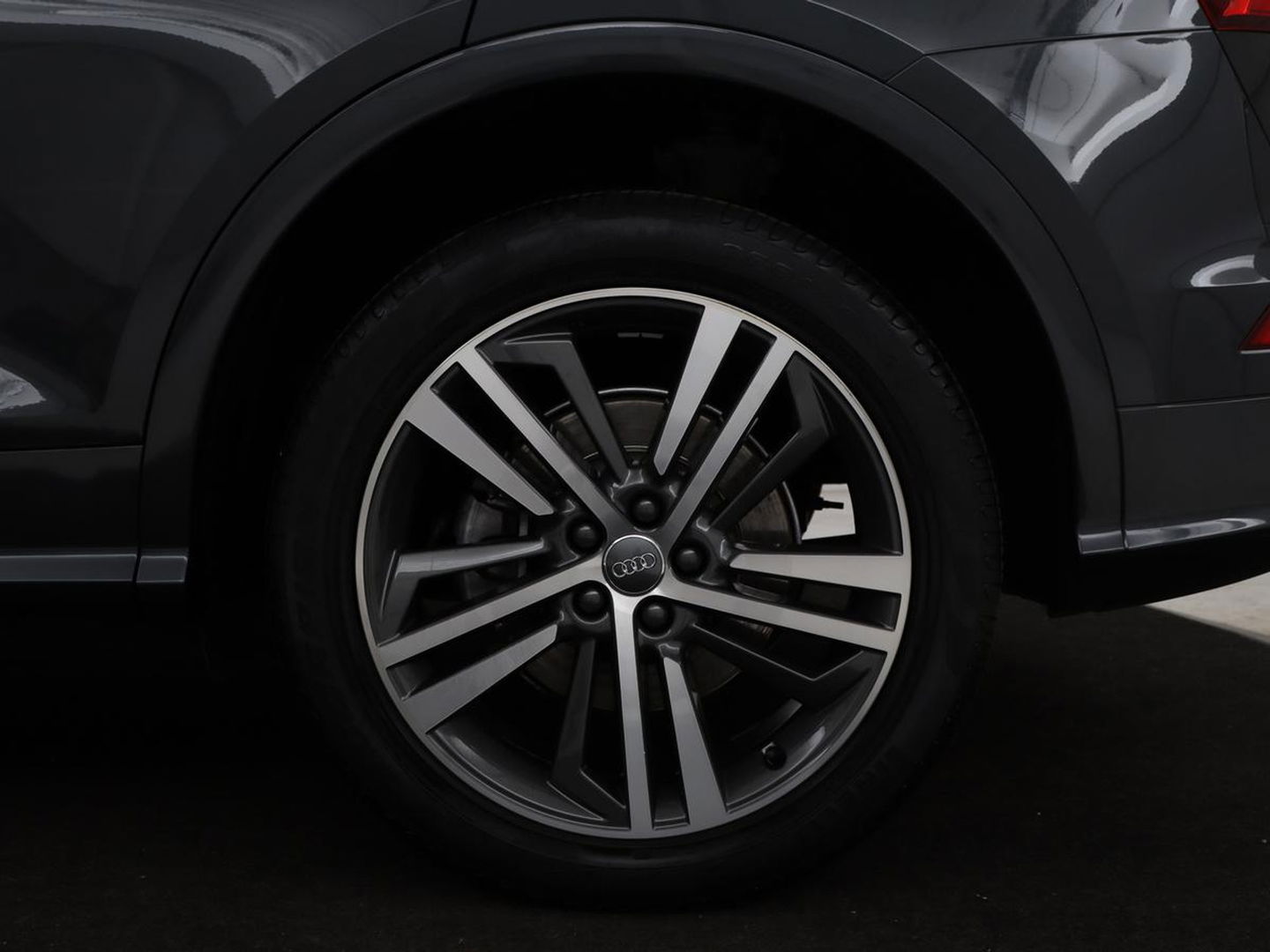 Audi Q5 55 TFSI e quattro S Line | Panoramadak | Trekhaak | Leder | Stoelverwarming | Camera | Virtual Cockpit | Navigatie | Full LED | Audi Sound