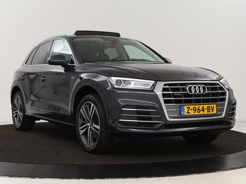 Audi Q5 55 TFSI e quattro S Line | Panoramadak | Trekhaak | Leder | Stoelverwarming | Camera | Virtual Cockpit | Navigatie | Full LED | Audi Sound