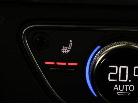 Audi Q5 55 TFSI e quattro S Line | Panoramadak | Trekhaak | Leder | Stoelverwarming | Camera | Virtual Cockpit | Navigatie | Full LED | Audi Sound