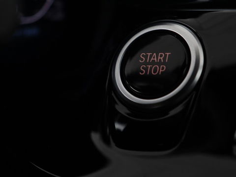 BMW 5 Serie 530e xDrive M Sport | Leder | Stoel & stuurverwarming | Sfeerverlichting | Adaptief LED | Carplay | Camera | Live cockpit | Navigatie