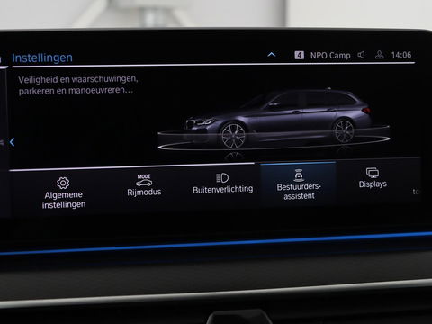 BMW 5 Serie 530e xDrive M Sport | Leder | Stoel & stuurverwarming | Sfeerverlichting | Adaptief LED | Carplay | Camera | Live cockpit | Navigatie