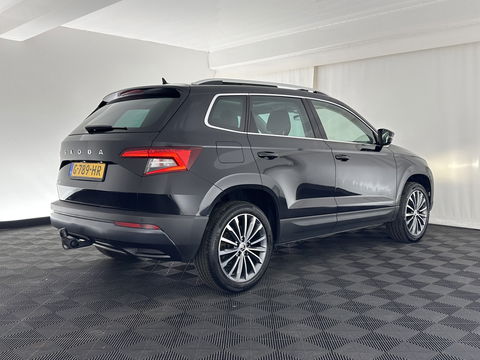 Škoda Karoq 1.5 TSI ACT Business Edition Aut. *PANO | 1/2LEATHER | FULL-LED | NAVI-FULLMAP | KEYLESS | COMFORT-SEATS | CAMERA | DAB+ | ECC | PDC | CRUISE | 18''ALU | TOWBAR*