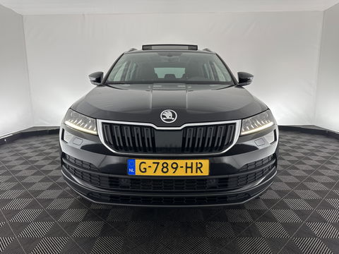 Škoda Karoq 1.5 TSI ACT Business Edition Aut. *PANO | 1/2LEATHER | FULL-LED | NAVI-FULLMAP | KEYLESS | COMFORT-SEATS | CAMERA | DAB+ | ECC | PDC | CRUISE | 18''ALU | TOWBAR*