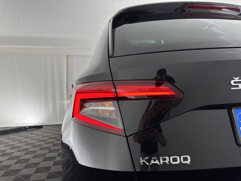 Škoda Karoq 1.5 TSI ACT Business Edition Aut. *PANO | 1/2LEATHER | FULL-LED | NAVI-FULLMAP | KEYLESS | COMFORT-SEATS | CAMERA | DAB+ | ECC | PDC | CRUISE | 18''ALU | TOWBAR*