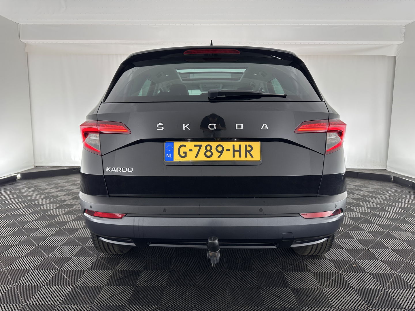 Škoda Karoq 1.5 TSI ACT Business Edition Aut. *PANO | 1/2LEATHER | FULL-LED | NAVI-FULLMAP | KEYLESS | COMFORT-SEATS | CAMERA | DAB+ | ECC | PDC | CRUISE | 18''ALU | TOWBAR*
