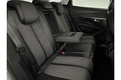 Peugeot 3008 1.2 PureTech 360Camera Sfeer LED Virtual Carplay Trekhaak Navi Clima Cruise PDC 19"LMV