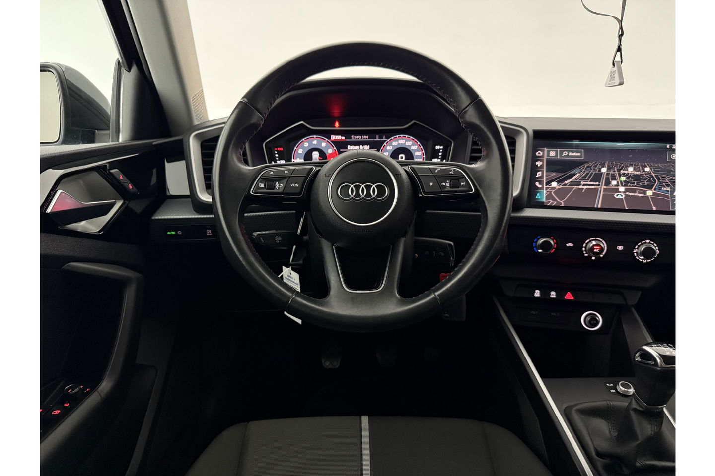Audi A1 25 TFSI epic Airco Virtual Carplay Cruise Navigatie 17"LMV