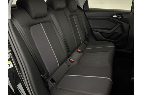 Audi A1 25 TFSI epic Airco Virtual Carplay Cruise Navigatie 17"LMV