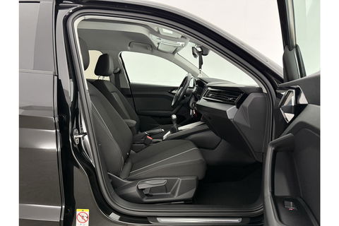 Audi A1 25 TFSI epic Airco Virtual Carplay Cruise Navigatie 17"LMV