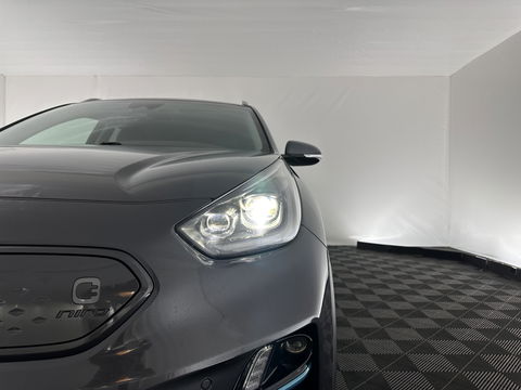 Kia e-Niro ExecutiveLine 64 kWh [ 3-Fase ] (INCL-BTW) Aut. *LUXURY-LEATHER | JBL-AUDIO | FULL-LED | NAVI-FULLMAP | DAB | ADAPT.CRUISE | CAMERA | MEMORY-PACK | LANE-ASSIST | CCS-FASTLOADER | KEYLESS | DIGI-COCKPIT | 17"ALU*
