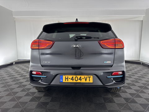 Kia e-Niro ExecutiveLine 64 kWh [ 3-Fase ] (INCL-BTW) Aut. *LUXURY-LEATHER | JBL-AUDIO | FULL-LED | NAVI-FULLMAP | DAB | ADAPT.CRUISE | CAMERA | MEMORY-PACK | LANE-ASSIST | CCS-FASTLOADER | KEYLESS | DIGI-COCKPIT | 17"ALU*
