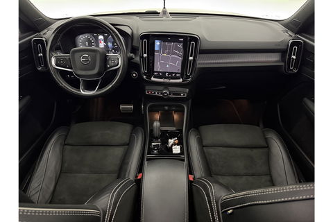 Volvo XC40 T4 Recharge R-Design Hybride 262PK Pano Harman/Kardon LED Memory Virtual Camera Carplay Cruise Clima 19"LMV Navi PDC