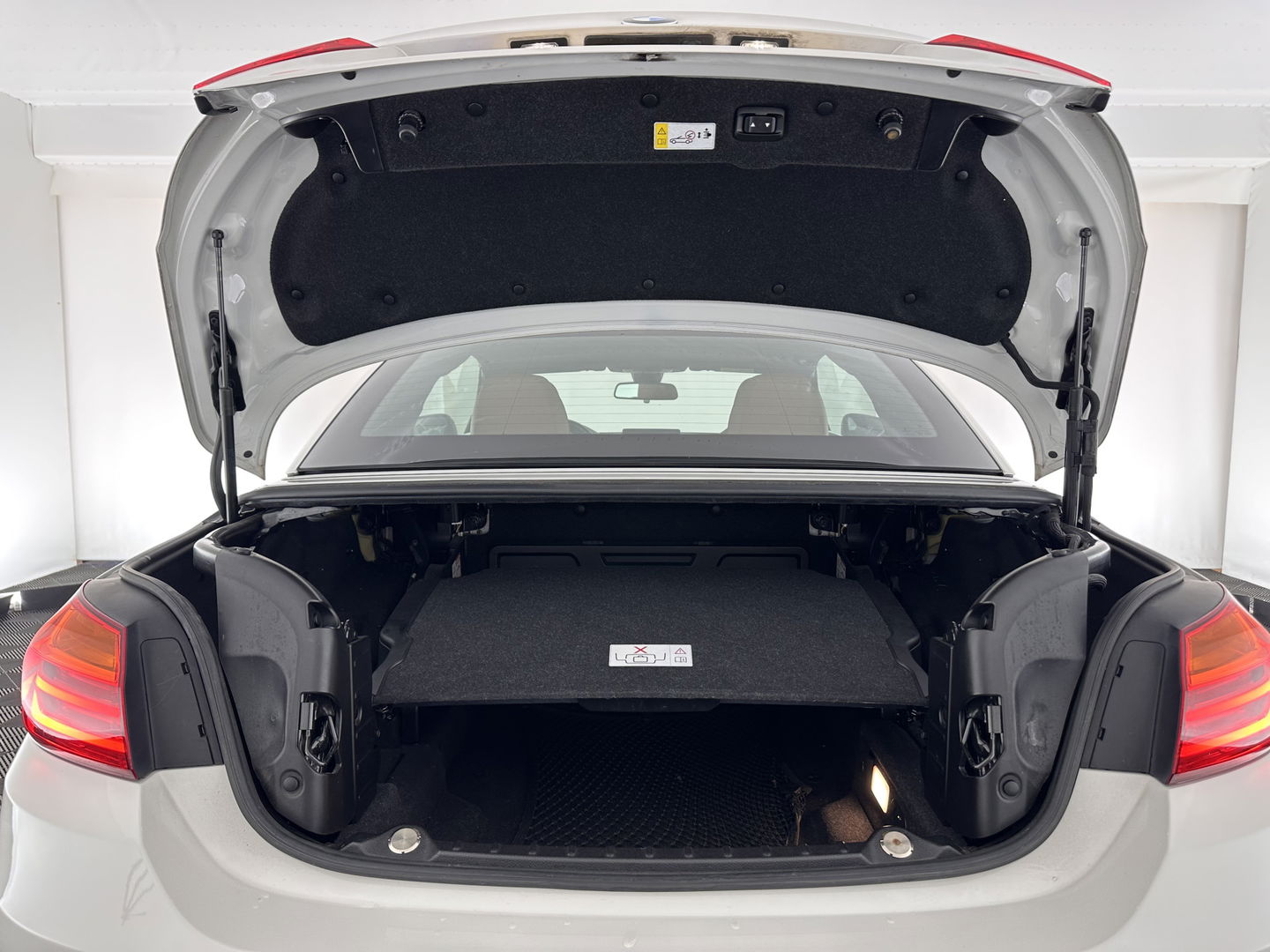 BMW 4 Serie Cabrio 435d xDrive Centennial High Executive Aut. *HEAD-UP | FULL-LEATHER | FULL-LED | ADAPTIVE-CRUISE | MEMORY-PACK | AIR-SCARF | BLIND-SPOT | HIFI-SOUND | KEYLESS | DAB+ | SPORT-SEATS | CAMERA | NAVI-FULLMAP | 19''ALU*