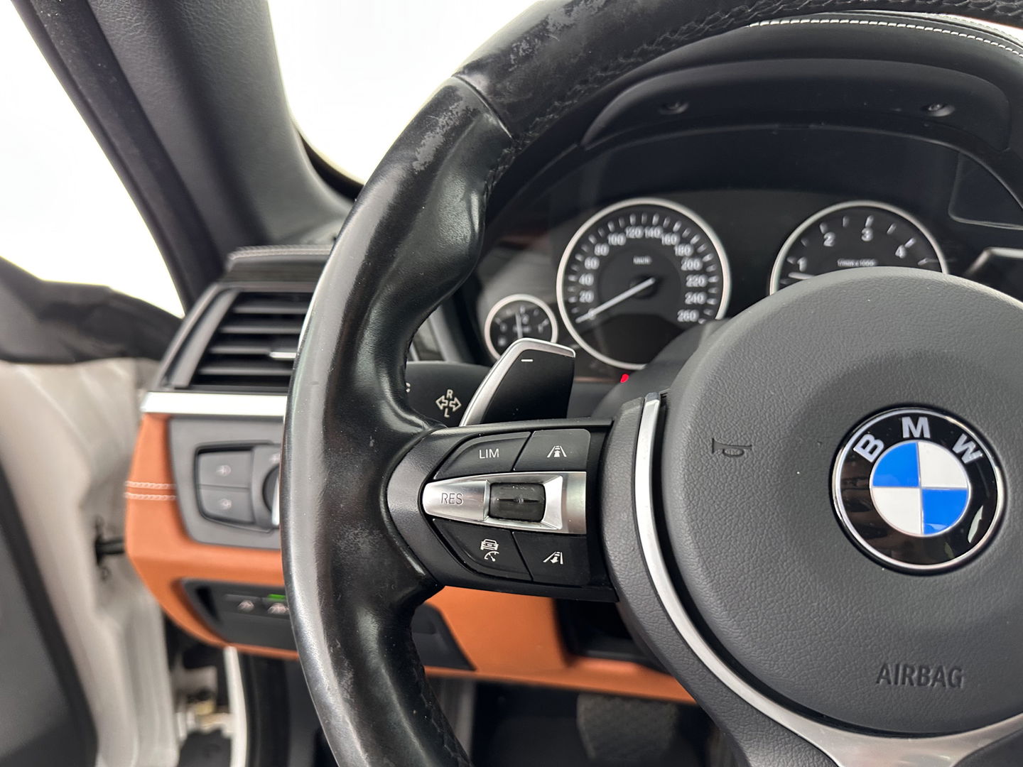 BMW 4 Serie Cabrio 435d xDrive Centennial High Executive Aut. *HEAD-UP | FULL-LEATHER | FULL-LED | ADAPTIVE-CRUISE | MEMORY-PACK | AIR-SCARF | BLIND-SPOT | HIFI-SOUND | KEYLESS | DAB+ | SPORT-SEATS | CAMERA | NAVI-FULLMAP | 19''ALU*