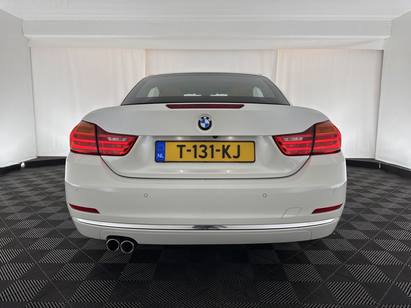 BMW 4 Serie Cabrio 435d xDrive Centennial High Executive Aut. *HEAD-UP | FULL-LEATHER | FULL-LED | ADAPTIVE-CRUISE | MEMORY-PACK | AIR-SCARF | BLIND-SPOT | HIFI-SOUND | KEYLESS | DAB+ | SPORT-SEATS | CAMERA | NAVI-FULLMAP | 19''ALU*