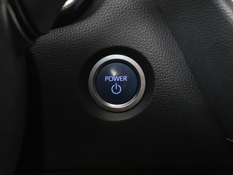 Toyota Corolla 1.8 Hybrid Business Plus | Trekhaak | Stoelverwarming | Adaptive cruise | Carplay | Full LED | Keyless | Camera | DAB | Climate control
