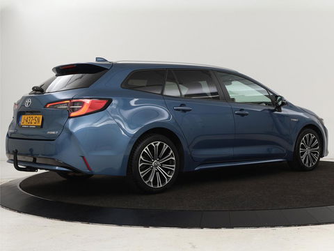 Toyota Corolla 1.8 Hybrid Business Plus | Trekhaak | Stoelverwarming | Adaptive cruise | Carplay | Full LED | Keyless | Camera | DAB | Climate control