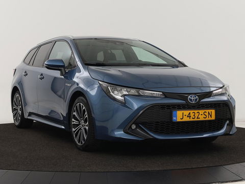 Toyota Corolla 1.8 Hybrid Business Plus | Trekhaak | Stoelverwarming | Adaptive cruise | Carplay | Full LED | Keyless | Camera | DAB | Climate control