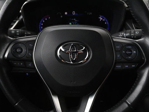 Toyota Corolla 1.8 Hybrid Business Plus | Trekhaak | Stoelverwarming | Adaptive cruise | Carplay | Full LED | Keyless | Camera | DAB | Climate control