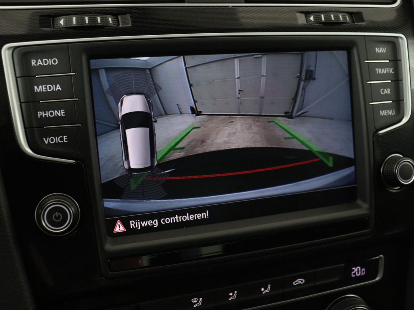 Volkswagen Golf 1.4 TSI GTE | Panoramadak | Carplay | Camera | Trekhaak | Full LED | Navigatie | Park Assist | Sportstoelen | DAB | Climate control