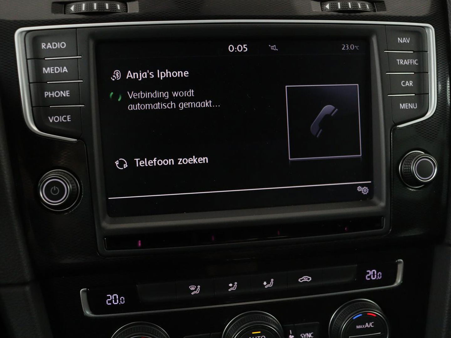 Volkswagen Golf 1.4 TSI GTE | Panoramadak | Carplay | Camera | Trekhaak | Full LED | Navigatie | Park Assist | Sportstoelen | DAB | Climate control