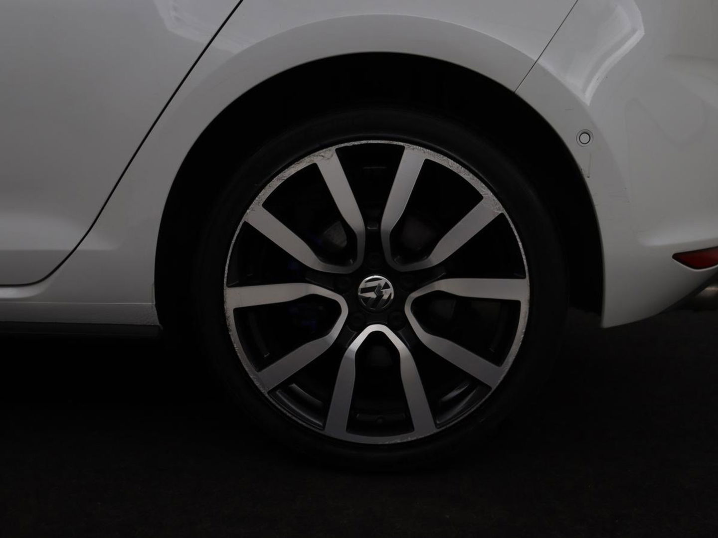Volkswagen Golf 1.4 TSI GTE | Panoramadak | Carplay | Camera | Trekhaak | Full LED | Navigatie | Park Assist | Sportstoelen | DAB | Climate control