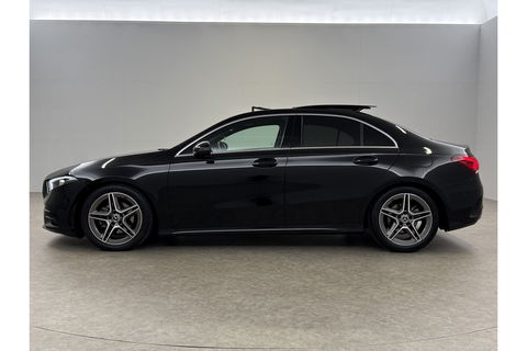 Mercedes-Benz A-Klasse 200 AMG 164PK Pano LED Virtual Clima Cruise Camera Carplay Navi PDC 18"LMV