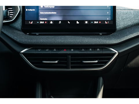 Škoda Octavia Combi FL 1.5 TSI 150PK MHEV Selection | MATRIX-LED | CAMERA | STOELVERW. | ADAPTIVE CRUISE | DIGI DASH