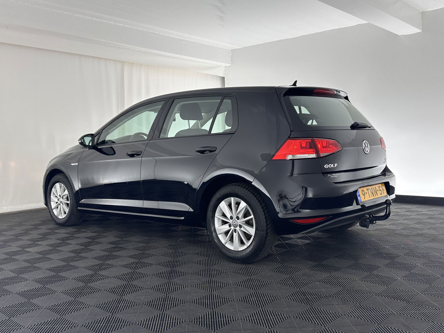Volkswagen Golf 1.4 TGI Comfortline BlueMotion Executive-Pack *NAVI-FULLMAP | COMFORT-SEATS | ECC | CRUISE | TOWBAR | 15''ALU*