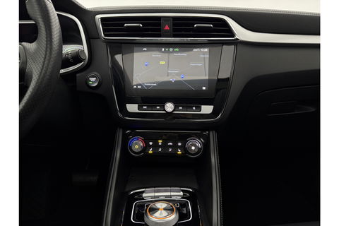 MG ZS EV Luxury 45 kWh Elektrisch Pano Camera Carplay LED Leder Clima Cruise Navi PDC 17"LMV
