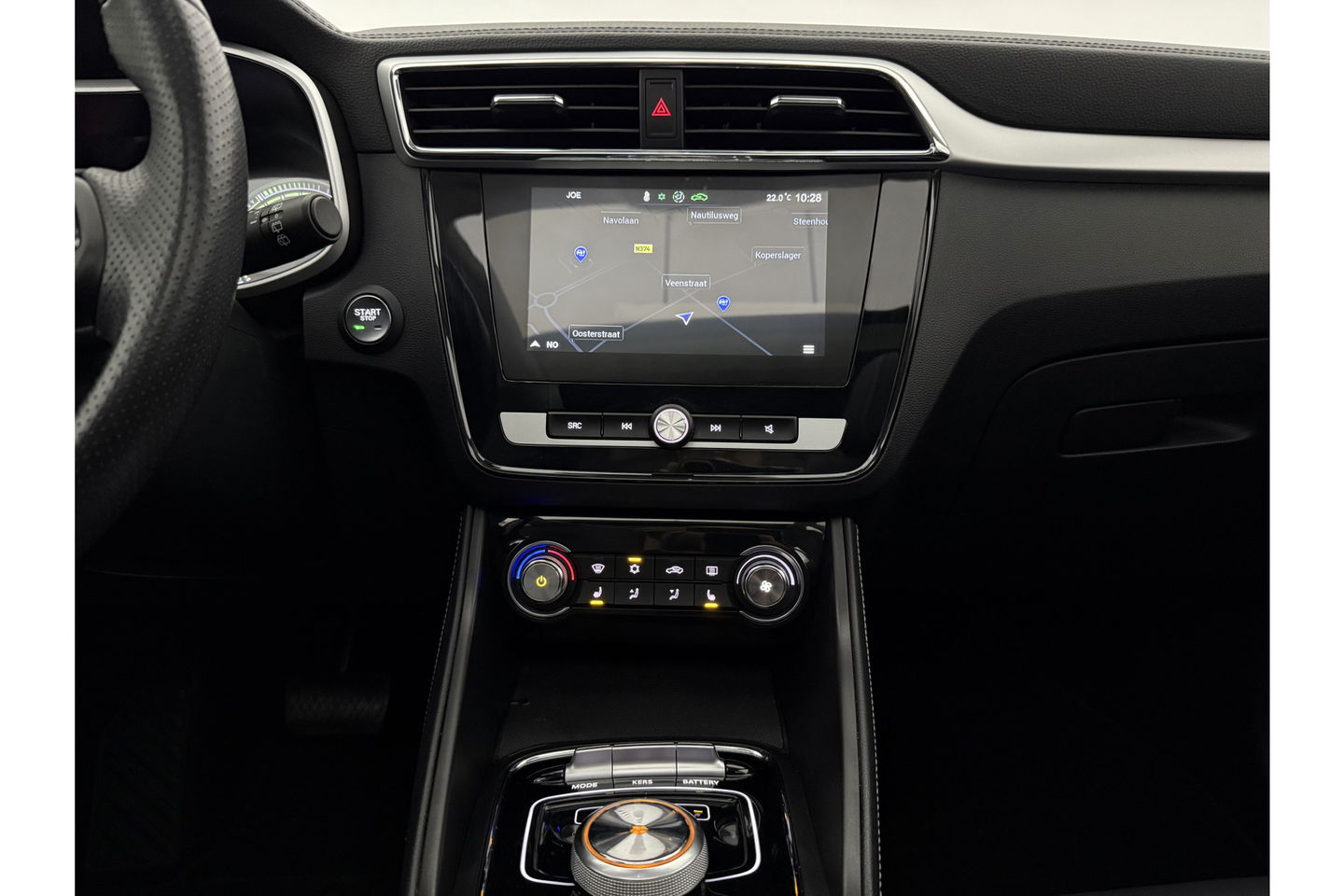 MG ZS EV Luxury 45 kWh Elektrisch Pano Camera Carplay LED Leder Clima Cruise Navi PDC 17"LMV