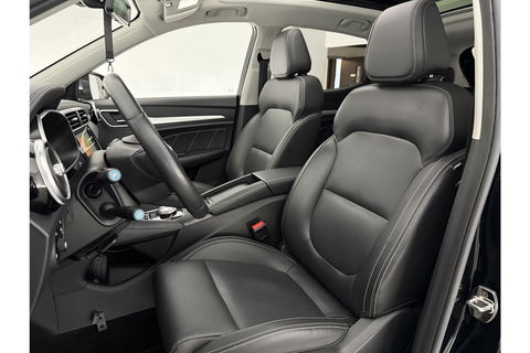 MG ZS EV Luxury 45 kWh Elektrisch Pano Camera Carplay LED Leder Clima Cruise Navi PDC 17"LMV