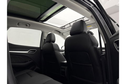 MG ZS EV Luxury 45 kWh Elektrisch Pano Camera Carplay LED Leder Clima Cruise Navi PDC 17"LMV