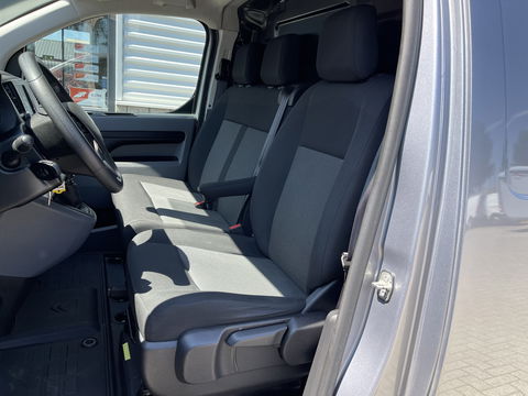 Citroën Jumpy 1.5 BlueHDI 120pk M Club L2H1 / vaste prijs rijklaar € 16.950 ex btw / lease vanaf € 285 / airco / cruise control / bijrijdersbank / grijs metallic / navigatie / euro 6 / bpm vrij
